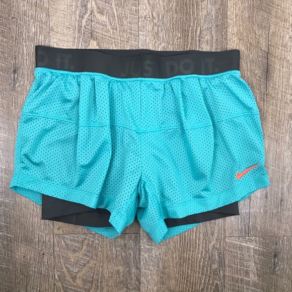 Nike Icon 2 in 1 Shorts Mesh Dri-Fit Gym Workout S - Picture 3 of 9
